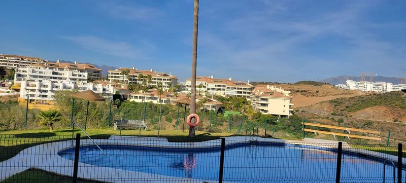 Foto 2f81e846-273d-437b-82bc-1856ee8544be. Apartament amb aparcament piscina a Riviera del Sol Mijas