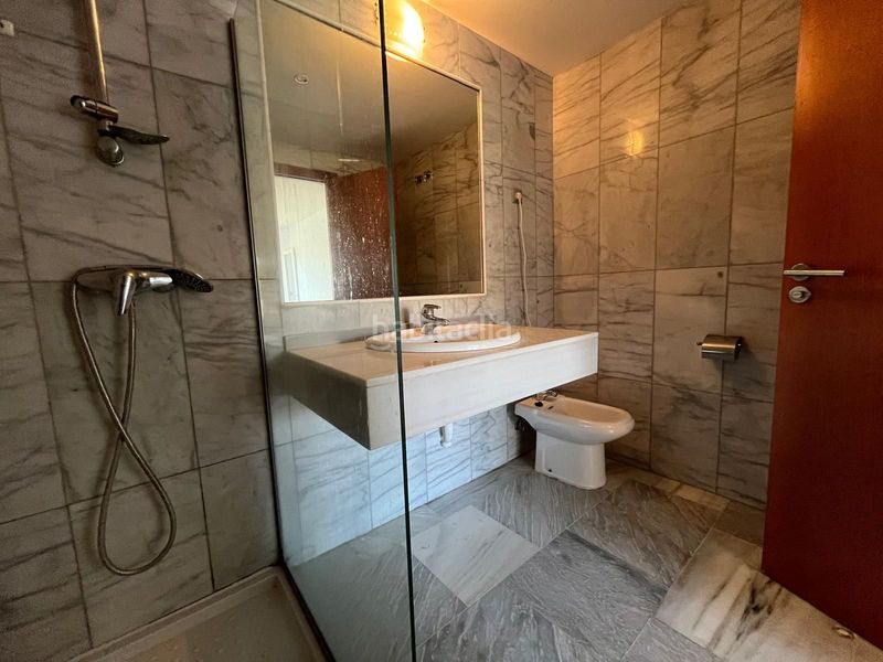 Foto b3949dad-c32d-46ce-9ae8-ee940d7a8fc9. Apartament amb aparcament piscina a Los Flamingos Benahavís