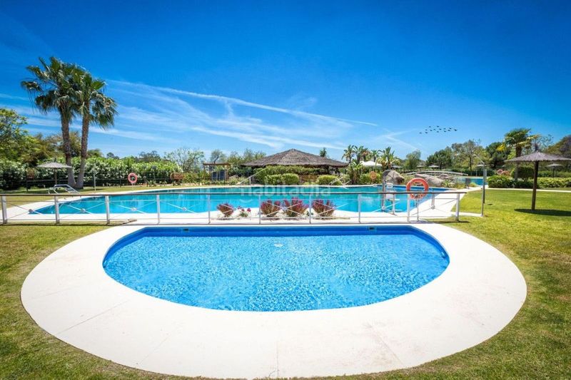 Foto 526fd8fc-0959-4b30-a9ae-4ba97be20e24. Casa amb aparcament piscina a Los Flamingos Benahavís