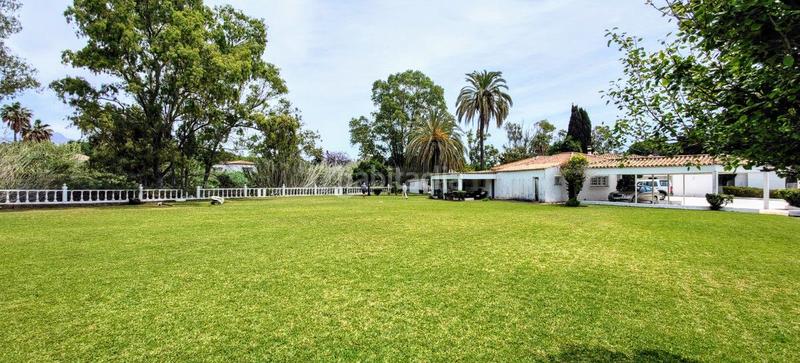 Foto 1f16a1e8-cc6f-4d11-a47e-a7003395e4e4. Chalet en Guadalmina Baja Marbella