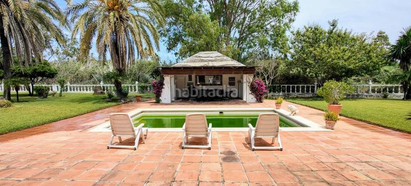 Foto c231bc45-e654-4818-bd69-1e0d123e8c8b. Chalet en Guadalmina Baja Marbella
