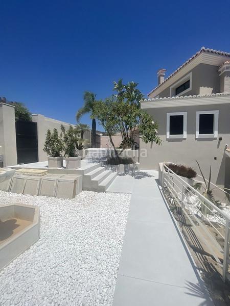 Foto 6a1862db-d4fe-4a9e-989e-04608cd67616. Chalet en Santa María Marbella