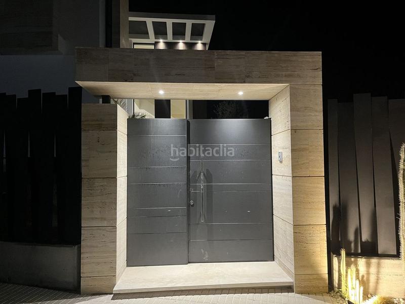 Foto 0f346cfb-e624-4cea-9127-6ffaff37b51f. Chalet en Divina Pastora Marbella