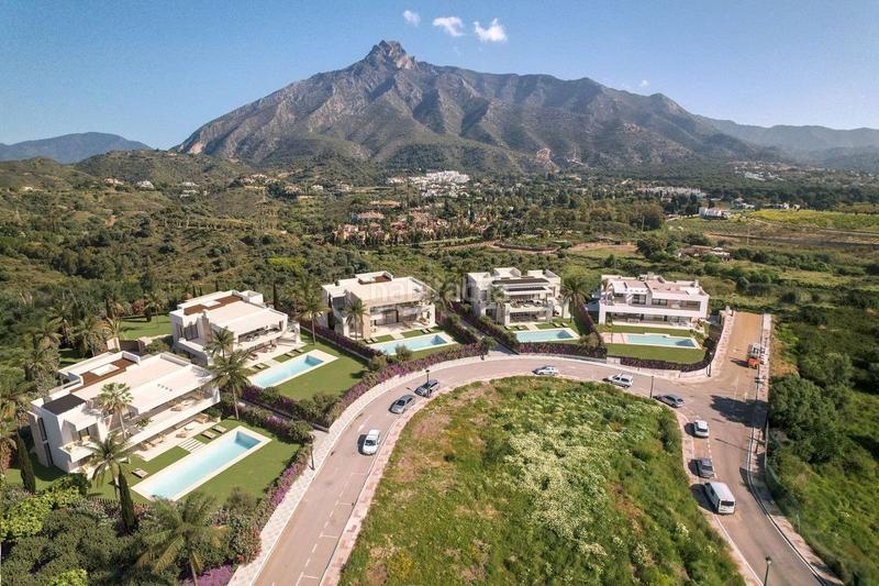 Foto c3da53be-d7c1-4748-80d8-892731bada72. Chalet en Divina Pastora Marbella