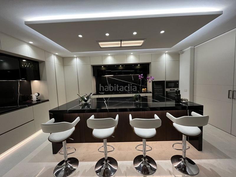 Foto e13097b6-d4b9-4c82-b1fb-de74e5c1041d. Chalet en Divina Pastora Marbella