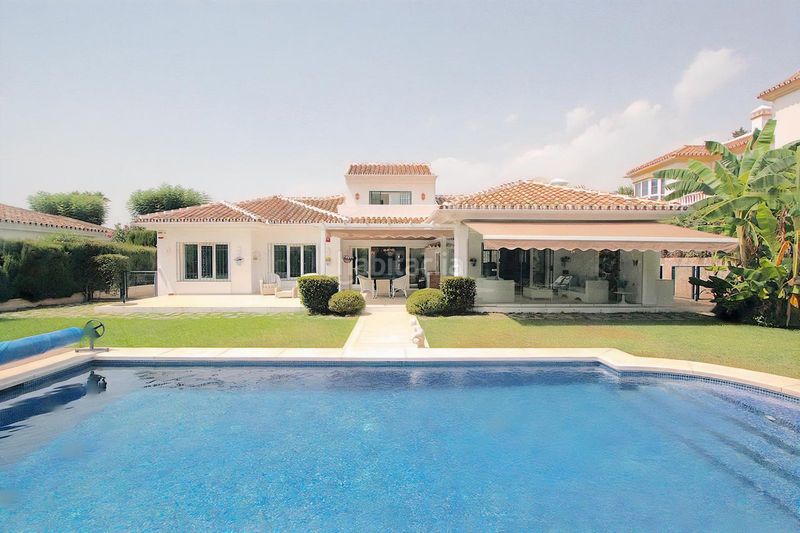 Foto a6851ce8-b430-4c9b-a16c-da26cdf0181a. Casa amb aparcament piscina a Mijas golf Mijas