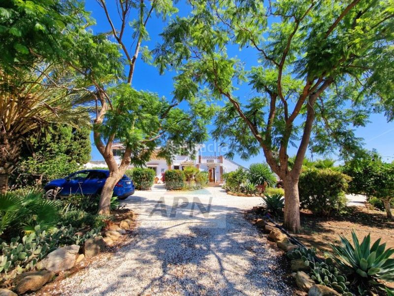 Foto 3f1dfcc7-e78b-4378-8616-ec7a27151c0f. Masia a Álora