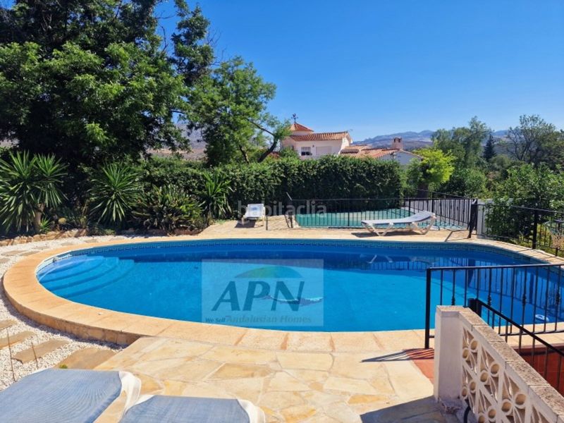 Foto 5342ccc2-4985-4567-bc03-c9afd72f9eed. Masia a Álora