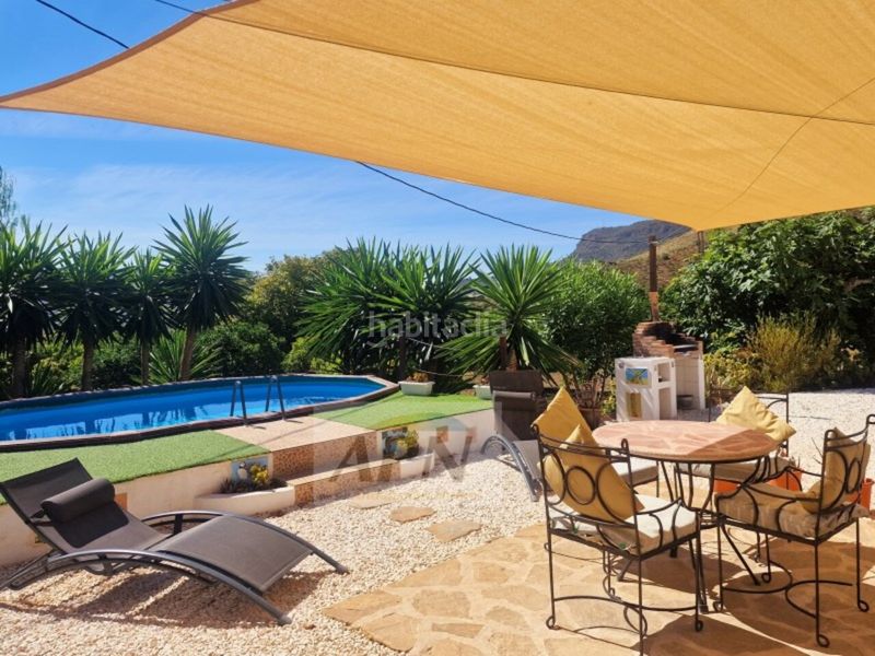 Foto fb685934-666b-42e3-99b8-7d2808dfd797. Masia a Álora