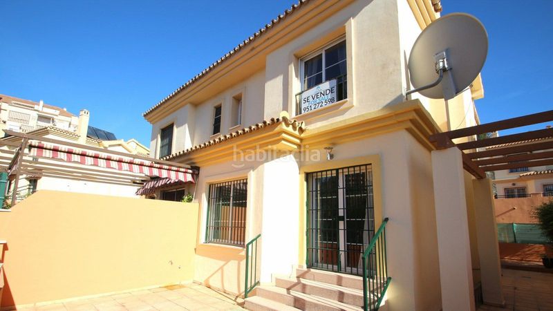 Foto 80d098c2-3325-4e60-b314-8eb7918a223d. Casa amb aparcament a Los Pacos Fuengirola