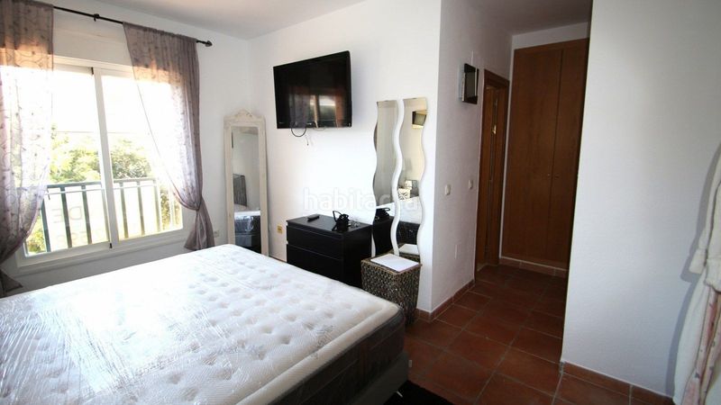 Foto a6e9be62-9871-4b38-99eb-ee50c8e792ec. Casa amb aparcament a Los Pacos Fuengirola