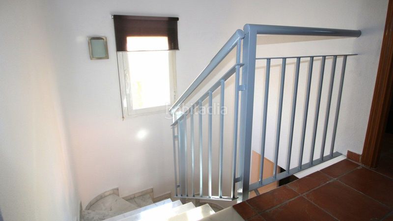 Foto d10c201c-9ae2-49fd-a17c-477f4cb2c24d. Casa amb aparcament a Los Pacos Fuengirola