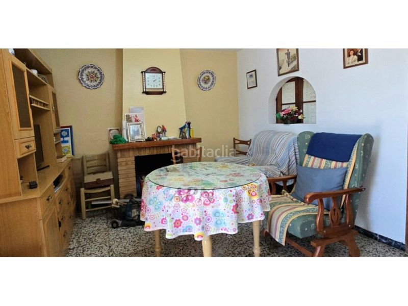 Foto e63d8534-5abd-4689-bb4c-fb9ccec804c9. Masia a Álora