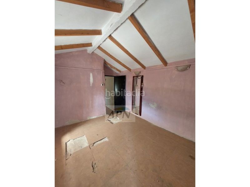 Foto 626a3cc2-5311-4669-ac0c-5dd3f15edfc4. Masia a Álora