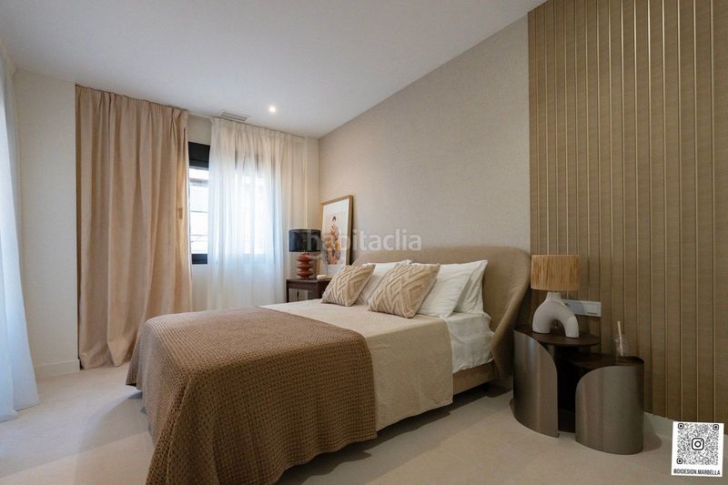 Foto 86edbcd1-5a18-45fc-b2cc-90577109b5f4. Apartamento en Las Lomas de Río Verde Marbella
