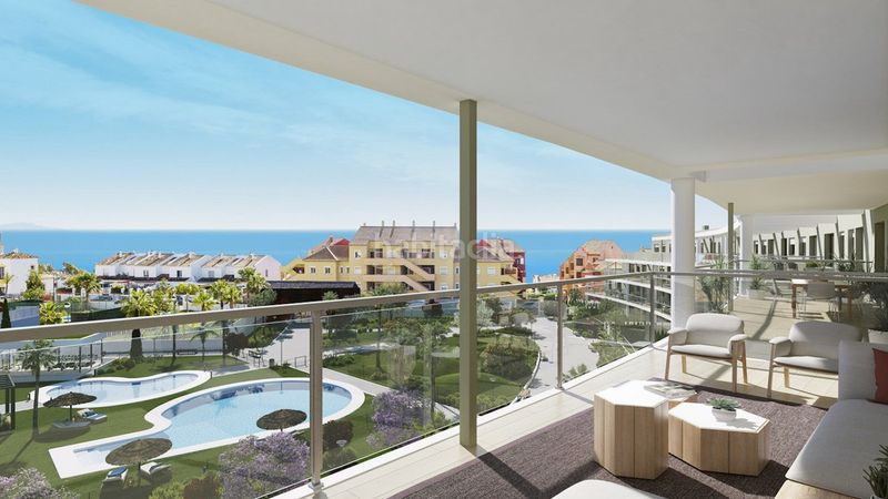 Foto 75bd350a-01c5-4398-a72f-ea8fd0834175. Apartament amb aparcament piscina a Manilva pueblo Manilva