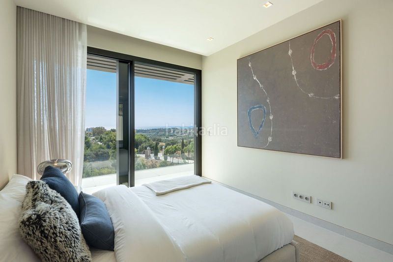 Foto 9959eb56-093a-4c9a-8e74-204b98a7101a. Casa amb piscina a Los Flamingos Benahavís