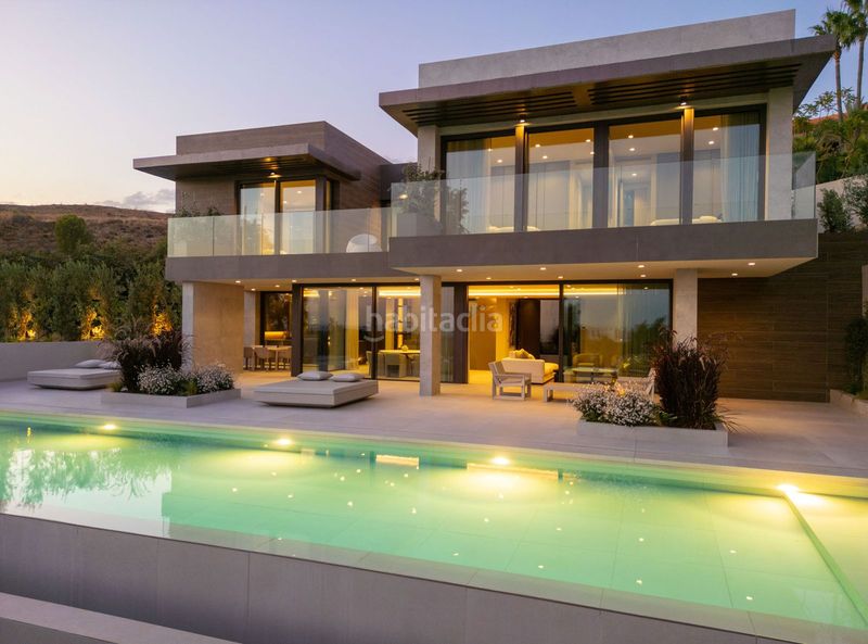 Foto b15542c6-444b-4372-90a5-8a8fcba6d4c7. Casa amb piscina a Los Flamingos Benahavís