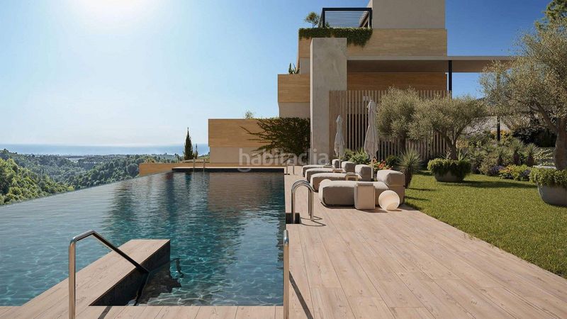 Foto 4a248679-021e-4be0-9e84-ca33144bbc05. Apartament amb aparcament piscina a Las Lomas de Río Verde Marbella