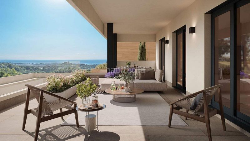 Foto 6e30a9c4-af00-47af-a525-609be059594b. Apartament amb aparcament piscina a Las Lomas de Río Verde Marbella