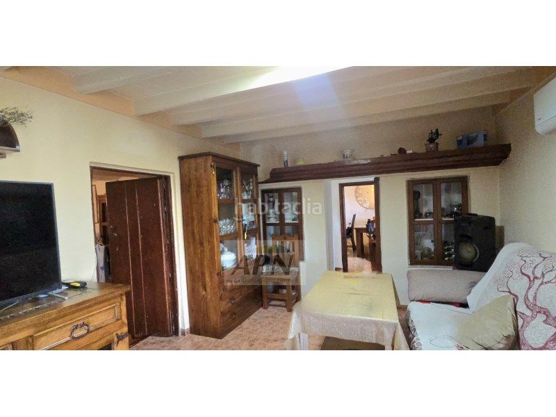 Foto 106d1427-4718-44a0-a7d8-f61e82f0f2b1. Masia a Álora