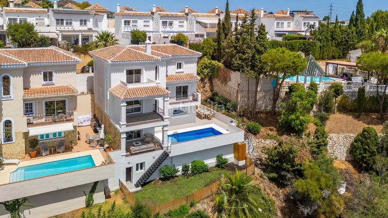 Foto 8330819d-3460-449d-b46d-4c9bc9233302. Casa amb aparcament piscina a campo de Mijas Mijas