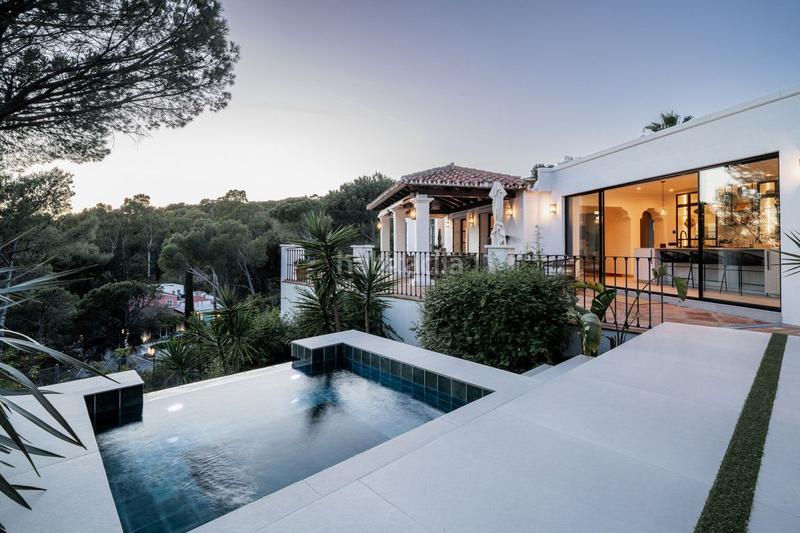 Foto 0806e70f-052c-4894-9a2e-280a8ad991ec. Chalet en Divina Pastora Marbella