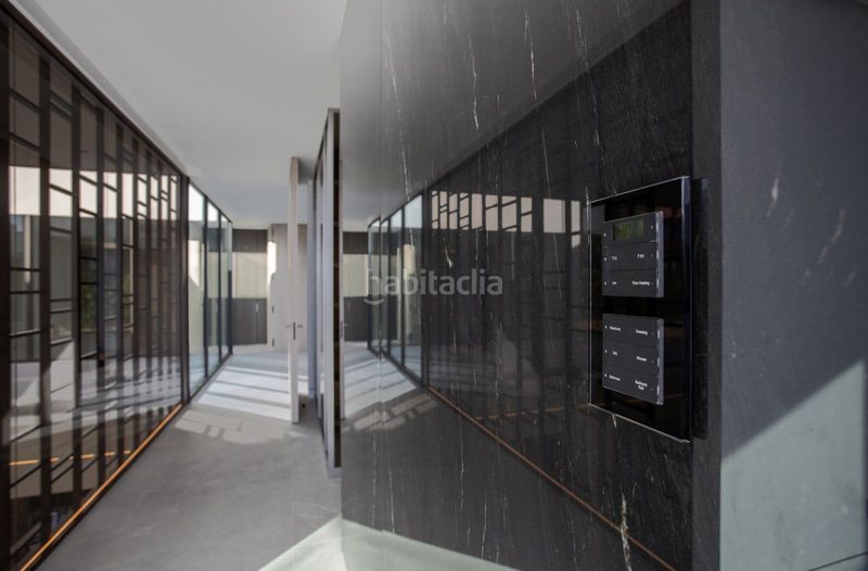 Foto a9d57912-cd2b-480c-997a-119123a57646. Casa amb aparcament piscina a Las Lomas de Río Verde Marbella