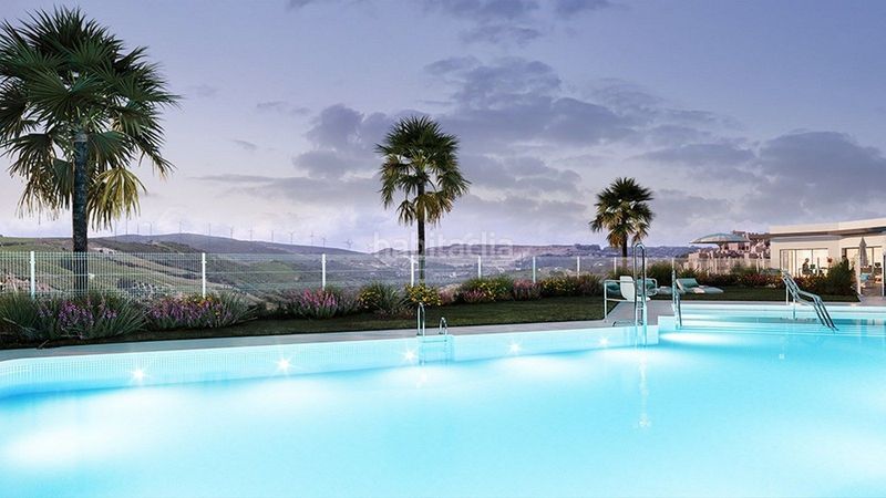 Foto 3a93f012-3bed-4312-962f-46783f524686. Apartament amb aparcament piscina a La Duquesa Manilva