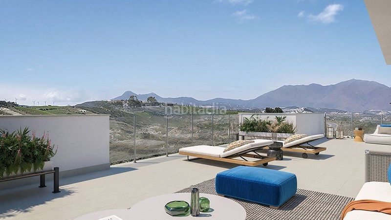 Foto 6d46f832-6d6d-4cd4-86ac-a2cca8a53b71. Apartament amb aparcament piscina a La Duquesa Manilva