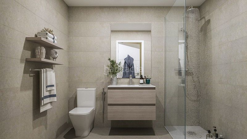 Foto 704c4a5a-8f31-48e2-be40-3657921a9423. Apartament amb aparcament piscina a La Duquesa Manilva