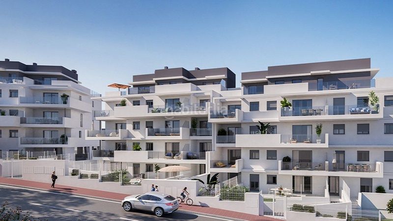 Foto e5202356-4c15-4000-a226-4a9ca146b431. Apartament amb aparcament piscina a La Duquesa Manilva