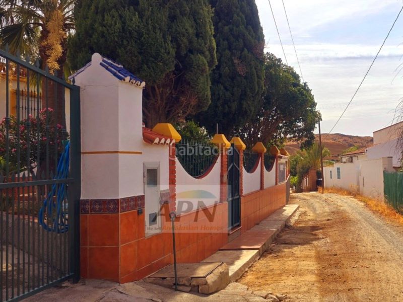 Foto 826f4199-47f9-4d19-95ca-865ca87a56b8. Masia a Álora