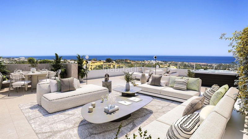 Foto ed0b0561-27aa-4242-bddd-a0da5d612671. Casa amb aparcament piscina a El Velerín Estepona