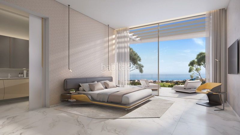 Foto ed5b078d-eda9-498e-a666-28d28f57c2a5. Casa amb aparcament piscina a El Velerín Estepona