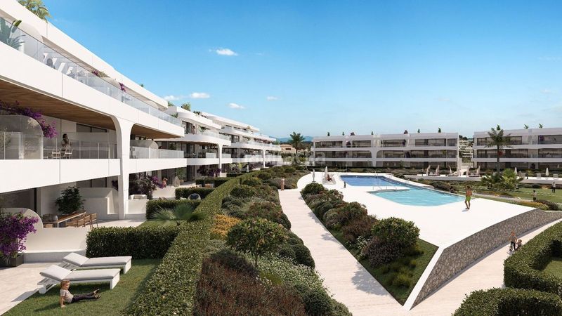 Foto 2c8c6583-0f1b-43a0-94f6-902e1a67afee. Apartament amb aparcament piscina a Las Lomas de Río Verde Marbella
