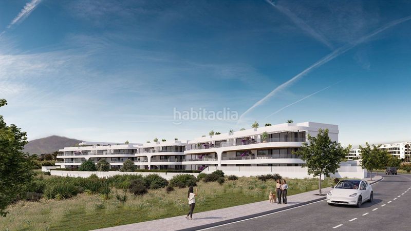 Foto f35334bb-04f9-4036-85b6-22a06e933764. Apartament amb aparcament piscina a Las Lomas de Río Verde Marbella