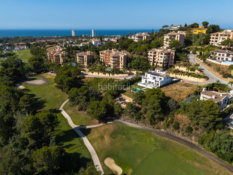 Foto 72122860-588d-430b-93cb-d34544a9198c. Casa amb aparcament piscina a Elviria Marbella