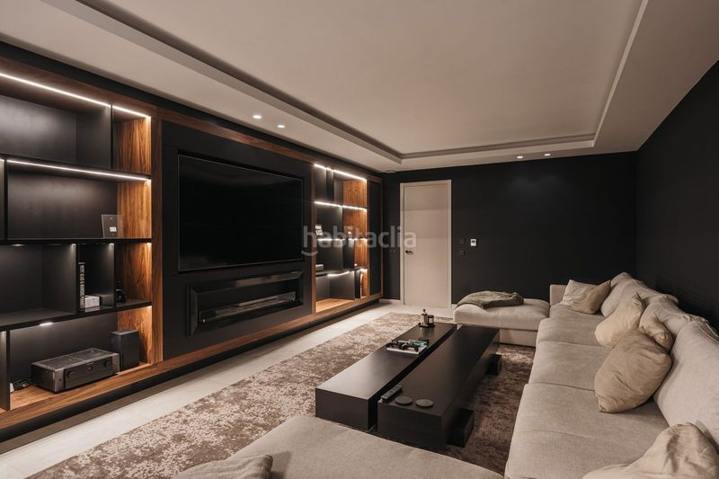 Foto d9eefb8f-c8c3-472b-a190-da121d03561e. Casa amb aparcament piscina a Elviria Marbella