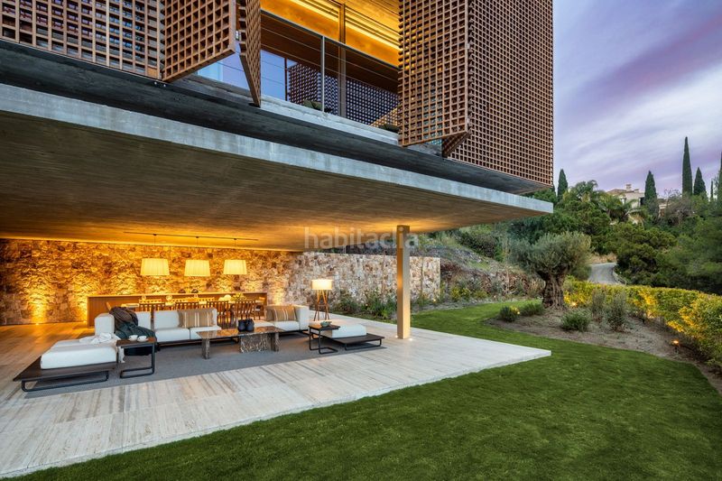 Foto a0dbe278-8dc6-4a8c-a79c-a37e626ecaf5. Casa amb aparcament piscina a La Zagaleta Benahavís