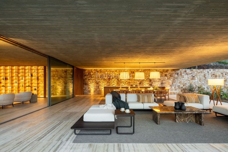 Foto b0d989b1-1075-4398-baec-0550826b879b. Casa amb aparcament piscina a La Zagaleta Benahavís