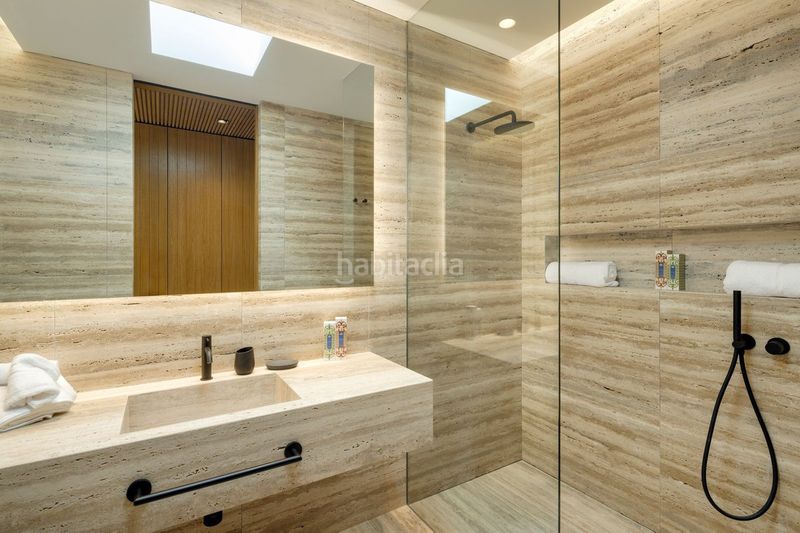 Foto d382ae67-ec22-45d5-ac6e-d15692862e2c. Casa amb aparcament piscina a La Zagaleta Benahavís