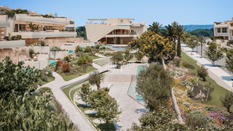 Foto 2e1f117e-e8f8-4383-96c5-d62e5d52d1b5. Casa adossada amb aparcament piscina a Las Lomas de Río Verde Marbella