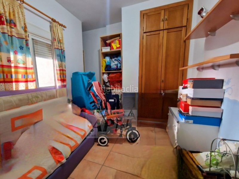 Foto ce12c127-6e0a-4b4a-87ad-fd9b4ad7f39b. Casa adossada a Álora