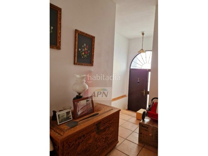 Foto cf73281e-128b-441d-9161-c26c632eac2c. Casa adossada a Álora