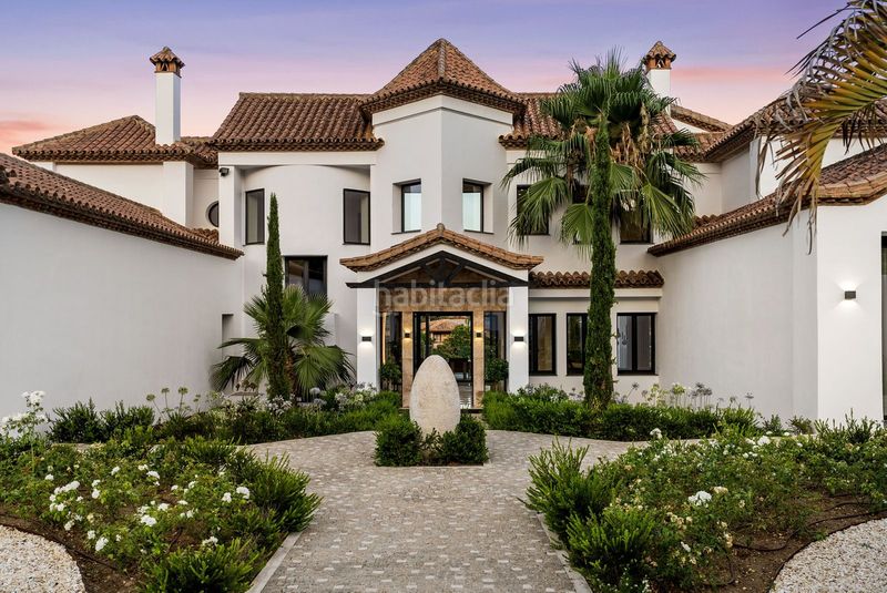 Foto 88db3790-3108-40cd-9a18-5d3f27457013. Casa amb aparcament piscina a Los Flamingos Benahavís