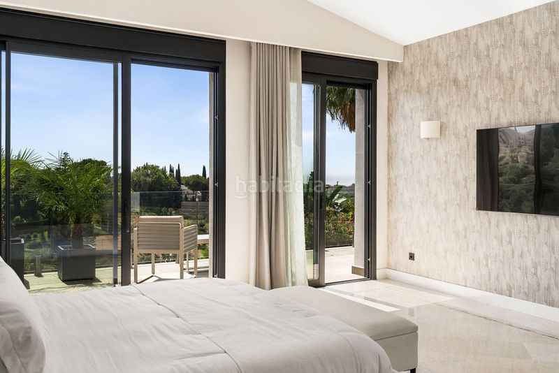 Foto 91952df3-771e-41a1-bd37-d22bcefbc4b6. Casa amb aparcament piscina a Los Flamingos Benahavís