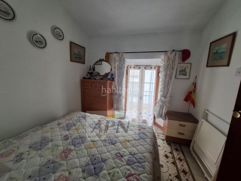 Foto 4e046a88-390a-4a6f-b51b-68e48e9ddf47. Casa adossada a Álora