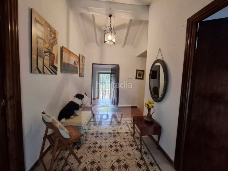 Foto 8ac1d8db-a51c-4bac-85c9-34ebc53d2152. Casa adossada a Álora