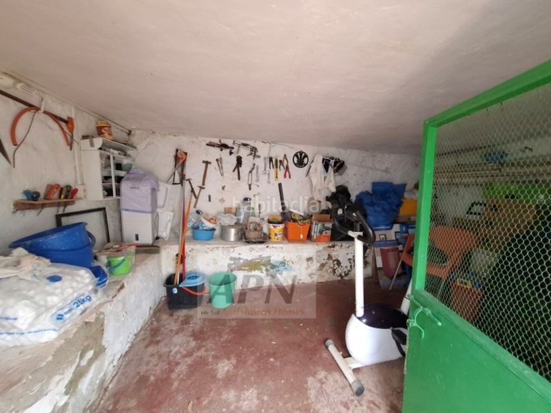 Foto d96040a4-0d52-4bc9-8ce2-664d818804af. Casa adossada a Álora